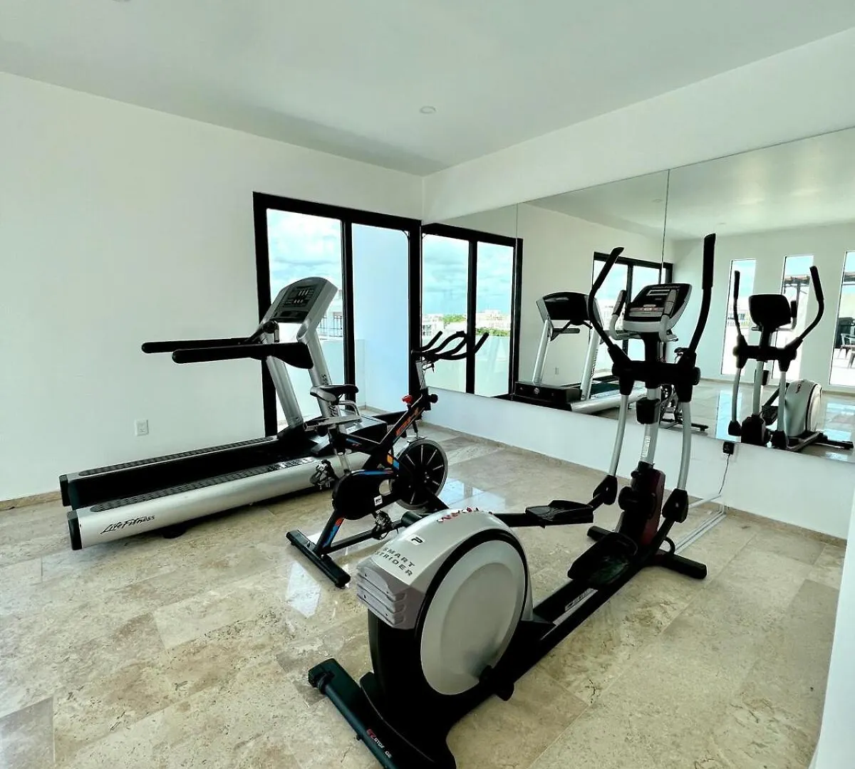 Design And Comfort Apartment In Playa Del Carmen!